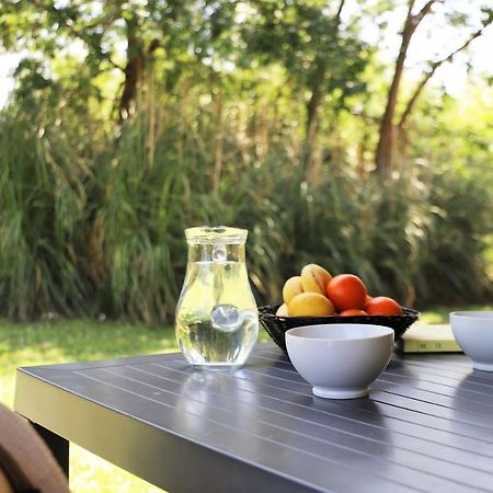 Sowell Residences Les Hameaux De Camargue アルル エクステリア 写真
