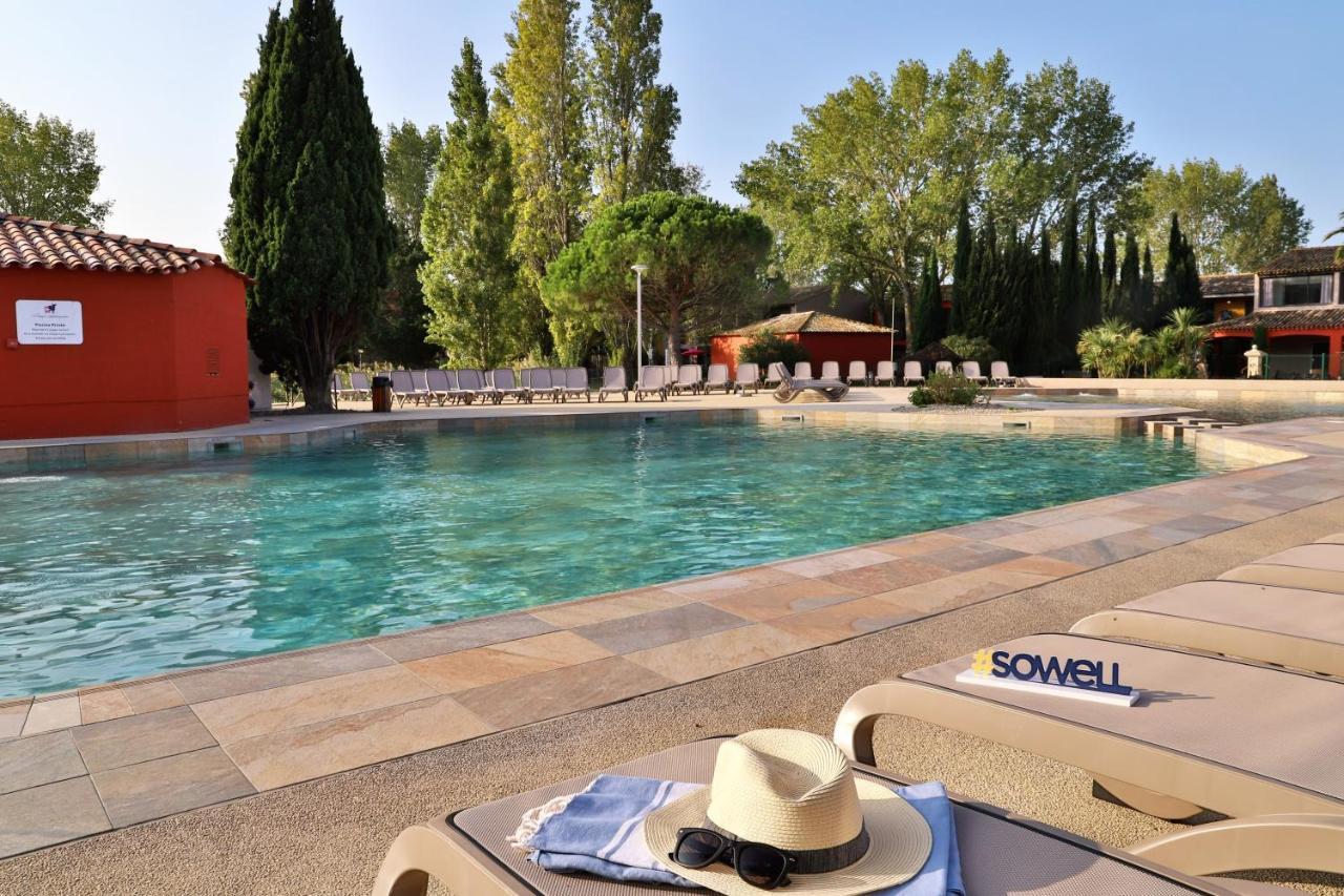 Sowell Residences Les Hameaux De Camargue アルル エクステリア 写真