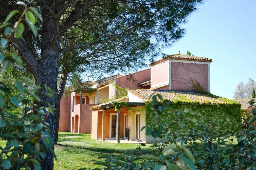 Sowell Residences Les Hameaux De Camargue アルル エクステリア 写真
